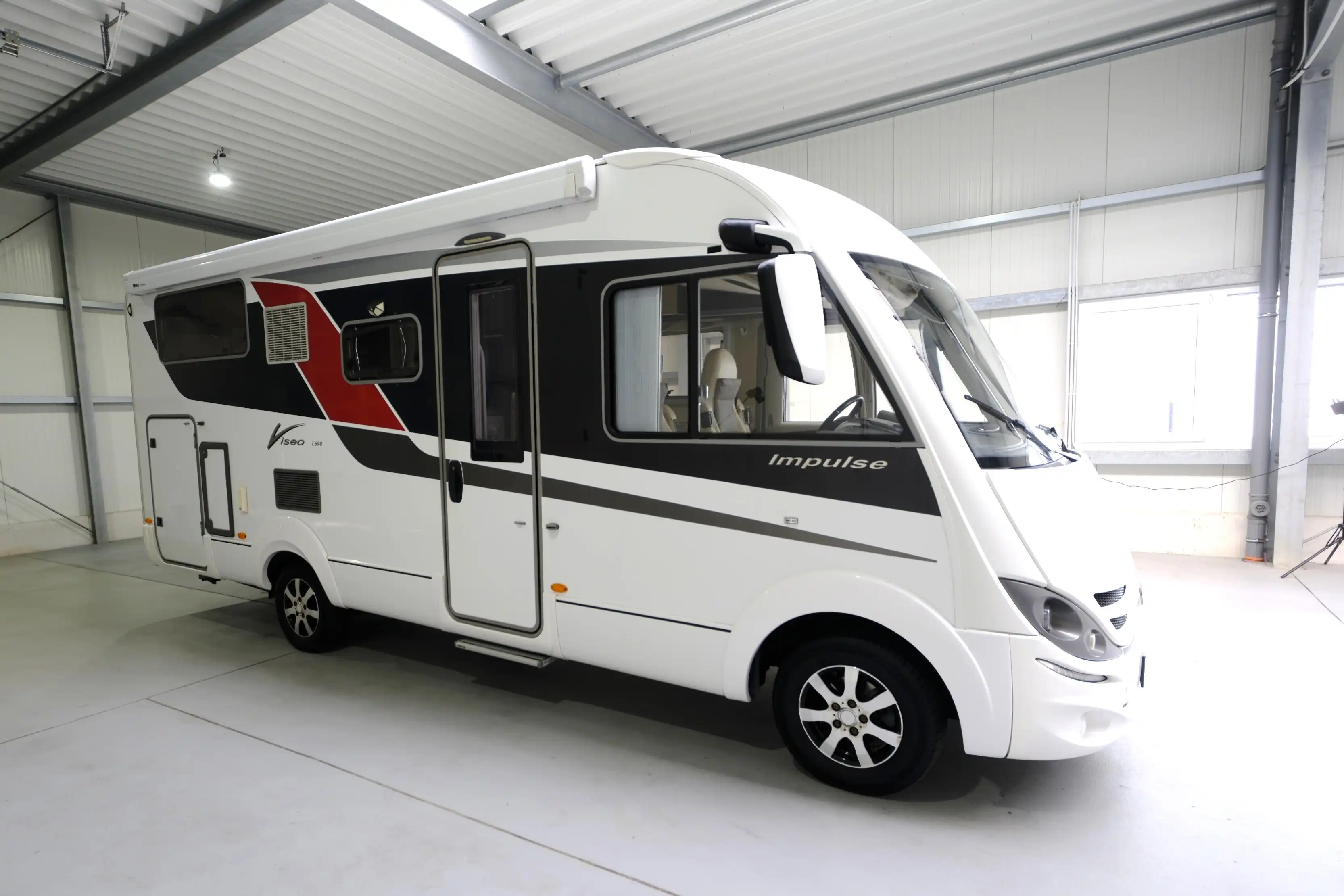 BUERSTNER Viseo I 690 Impulse